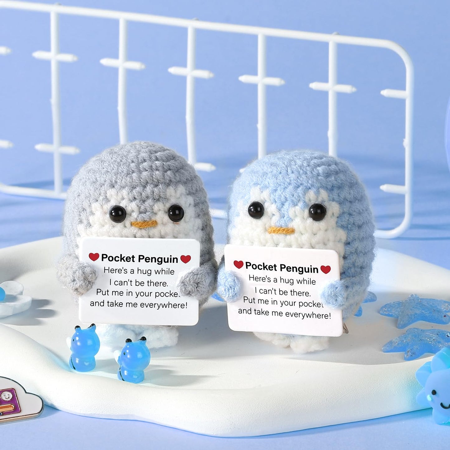 TOYMIS 2 Stück Taschen Pinguin, 6,5cm Lustiges Gestricktes Pinguin-Spielzeug mit Ermutigungskarte Süßer Positiver Pinguin Puppe