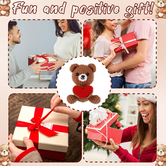 TOYMIS Positiver Bär, Taschen-Umarmungsbär mit Liebesherz Bären-Häkelpuppe Valentinstagsbär Gestricktes Bärenspielzeug für Weihnachten